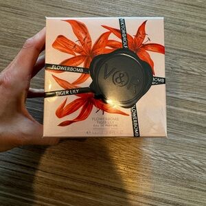 Viktor & Rolf - Flowerbomb Eau de Parfum